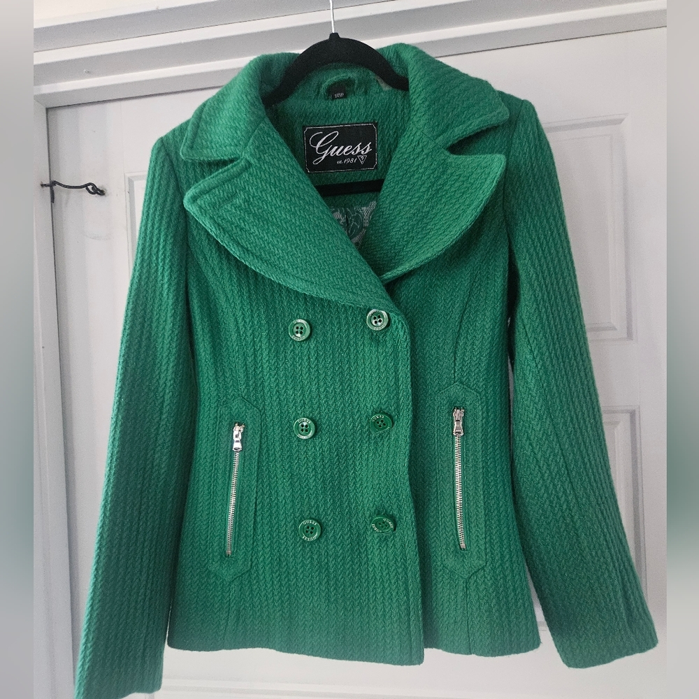 GUESS WINTER COAT